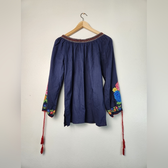 Royal Moda Women's Medium Blouse - Picture 4 of 6